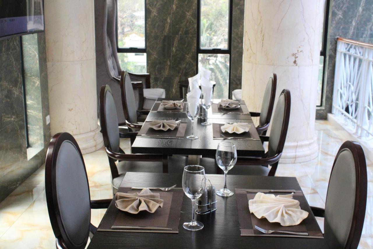 Hotel Amaritsah Brazzaville Ngoại thất bức ảnh